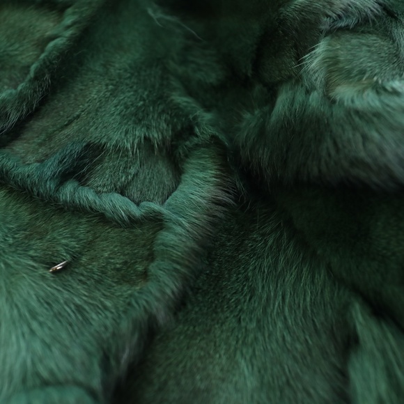 GREEN AND BLACK FUR JACKET - Picture 7 of 9